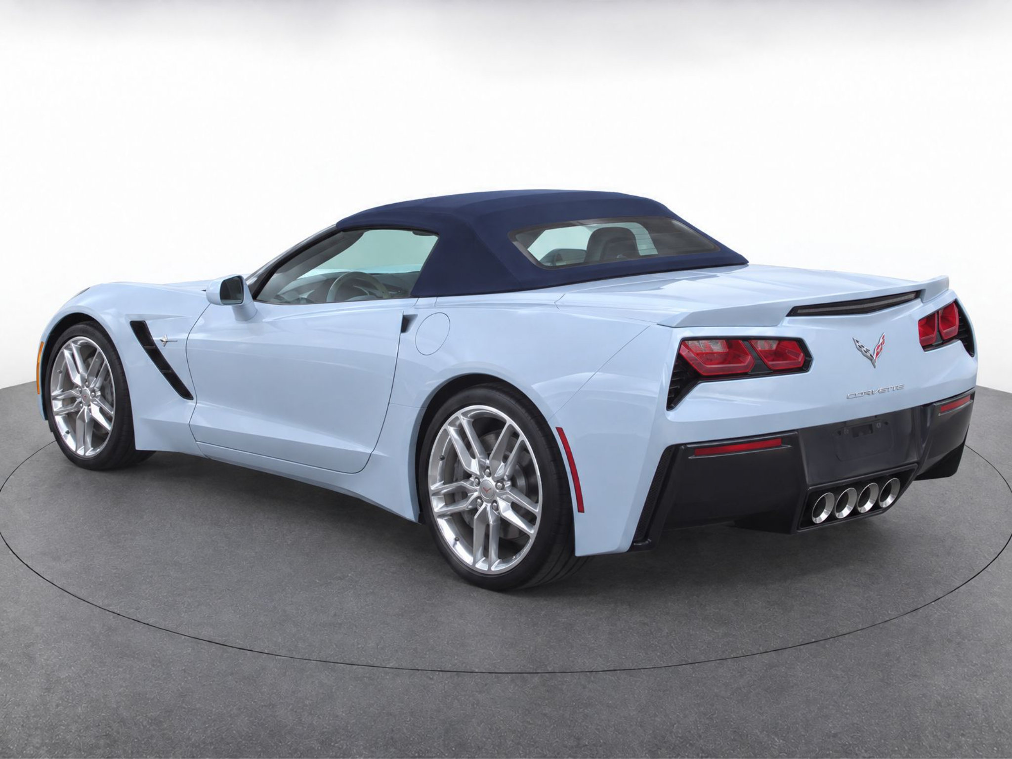Used 2019 Chevrolet Corvette Stingray Convertible w/ 2LT Preferred Equipment Group RWD image 3