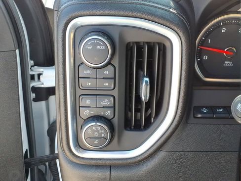 Used 2022 Chevrolet Silverado 3500 High Country w/ Z71 Off-Road Package image 22