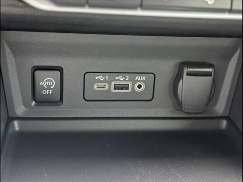 Used 2024 Nissan Sentra SR FWD image 16