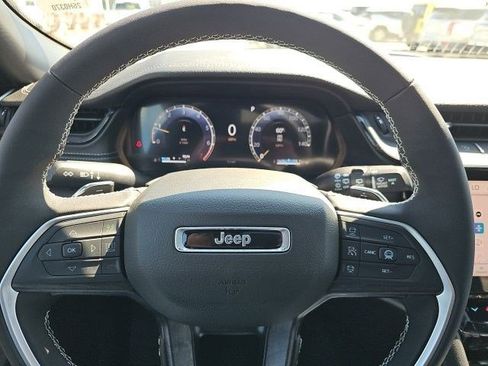 New 2026 Jeep Grand Cherokee Limited w/ Limited Altitude Package AWD/4WD image 22