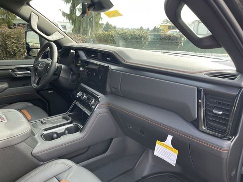 New 2026 GMC Sierra 3500 AT4 w/ AT4 Premium Plus Package image 30