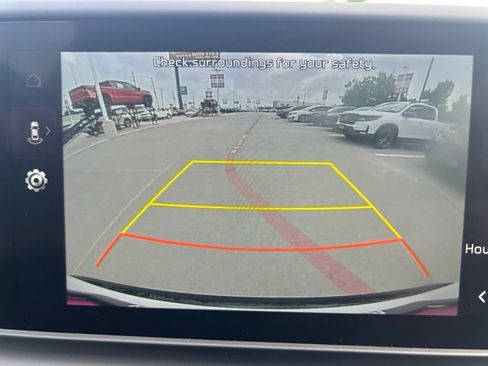 Used 2025 Kia Seltos S FWD image 12