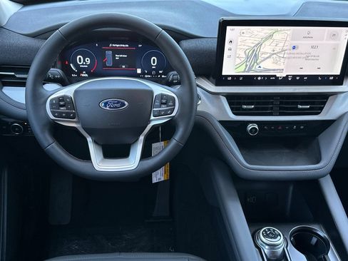New 2026 Ford Explorer Active w/ Active Comfort Package RWD image 13