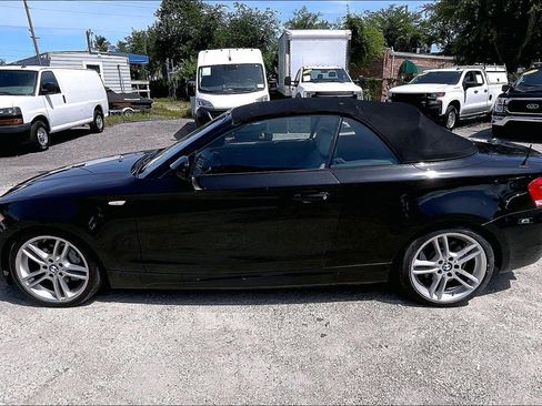 Used 2012 BMW 135i Convertible RWD image 24