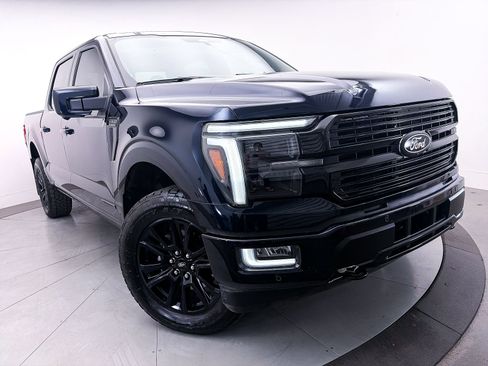 Used 2025 Ford F150 Platinum w/ FX4 Off-Road Package AWD/4WD image 12