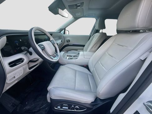 Used 2026 Hyundai Palisade Calligraphy FWD image 19