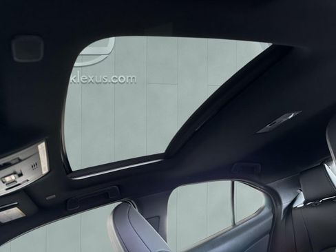 Certified 2026 Lexus UX 300h FWD w/ Accessory Package (Z1) image 22