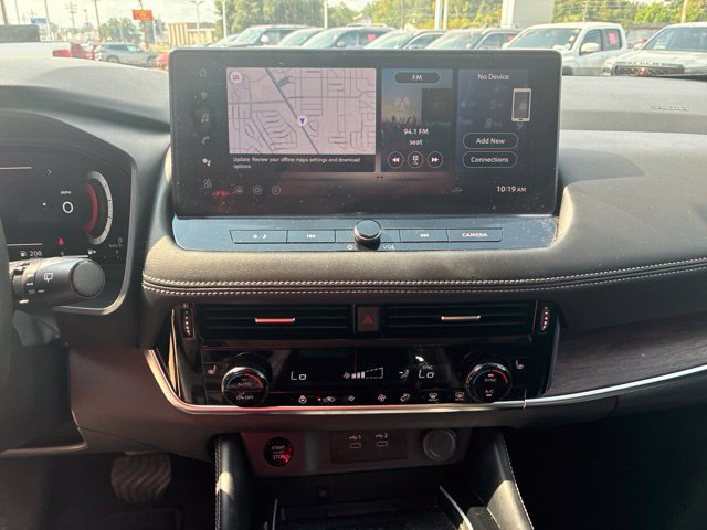 Used 2025 Nissan Rogue Platinum FWD image 25