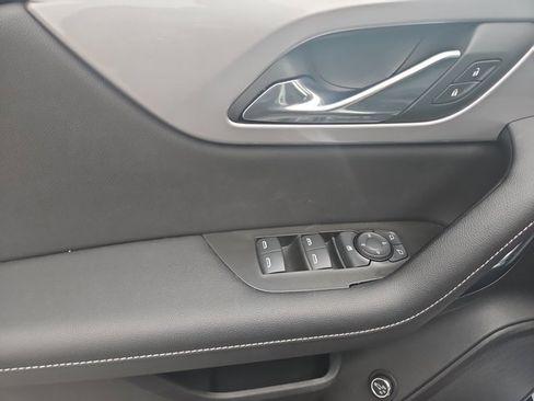 Used 2023 Chevrolet Blazer LT w/ Convenience Package image 9