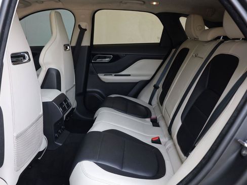 Used 2019 Jaguar F-PACE R-Sport AWD/4WD image 23