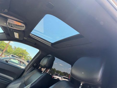 Used 2020 Dodge Durango GT w/ Blacktop Package AWD/4WD image 5