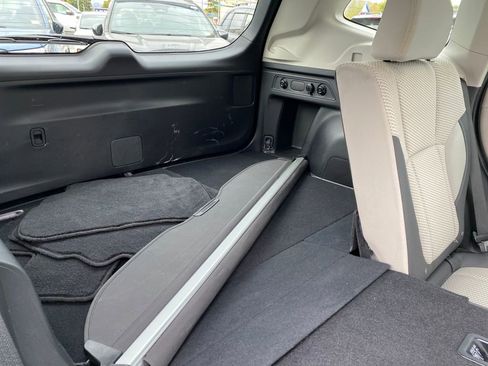 Used 2022 Subaru Forester Premium image 32