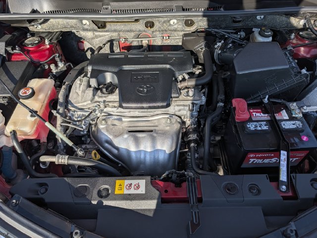 Used 2018 Toyota RAV4 XLE FWD image 36