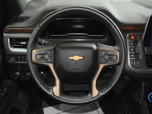 Used 2023 Chevrolet Tahoe High Country AWD/4WD image 36