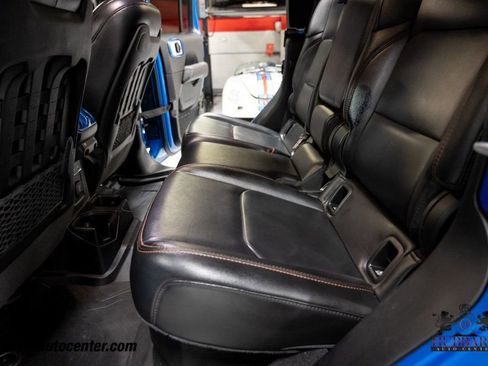 Used 2021 Jeep Gladiator Mojave AWD/4WD image 29