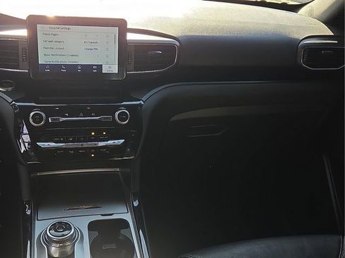 Used 2022 Ford Explorer ST w/ Equipment Group 401A image 21