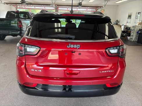 Certified 2025 Jeep Compass Limited w/ Elite Group AWD/4WD image 23