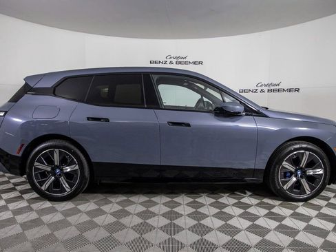 Used 2023 BMW iX xDrive50 w/ Sport Package image 11