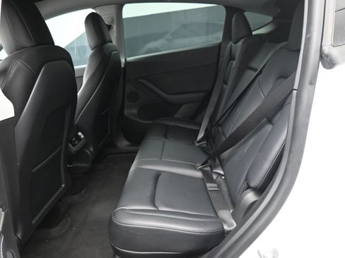 Used 2022 Tesla Model Y Performance image 13