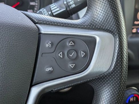 Used 2022 GMC Terrain SLE w/ Driver Convenience Package image 29