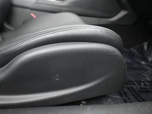 Used 2024 Nissan Z Performance w/ Floor Mat Package RWD image 13