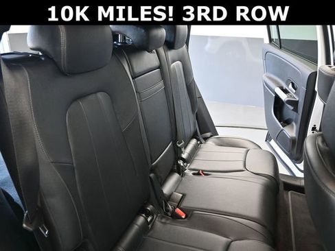 Used 2023 Mercedes-Benz EQB 300 4MATIC image 21