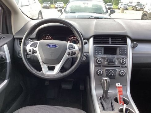 Used 2014 Ford Edge SEL FWD image 17