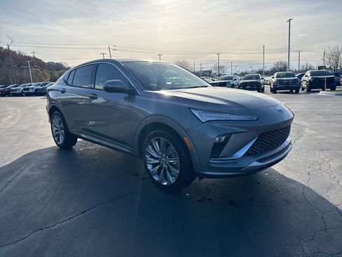 New 2026 Buick Envista Avenir image 4