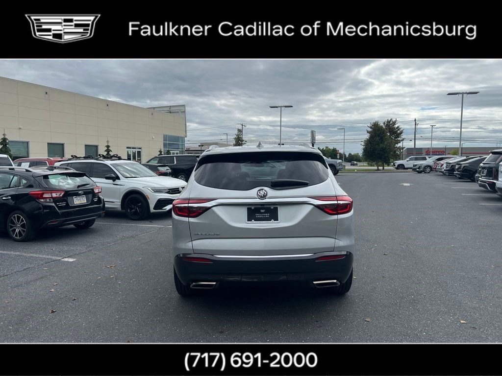 Used 2020 Buick Enclave Essence w/ Sound and Sites Package FWD image 7