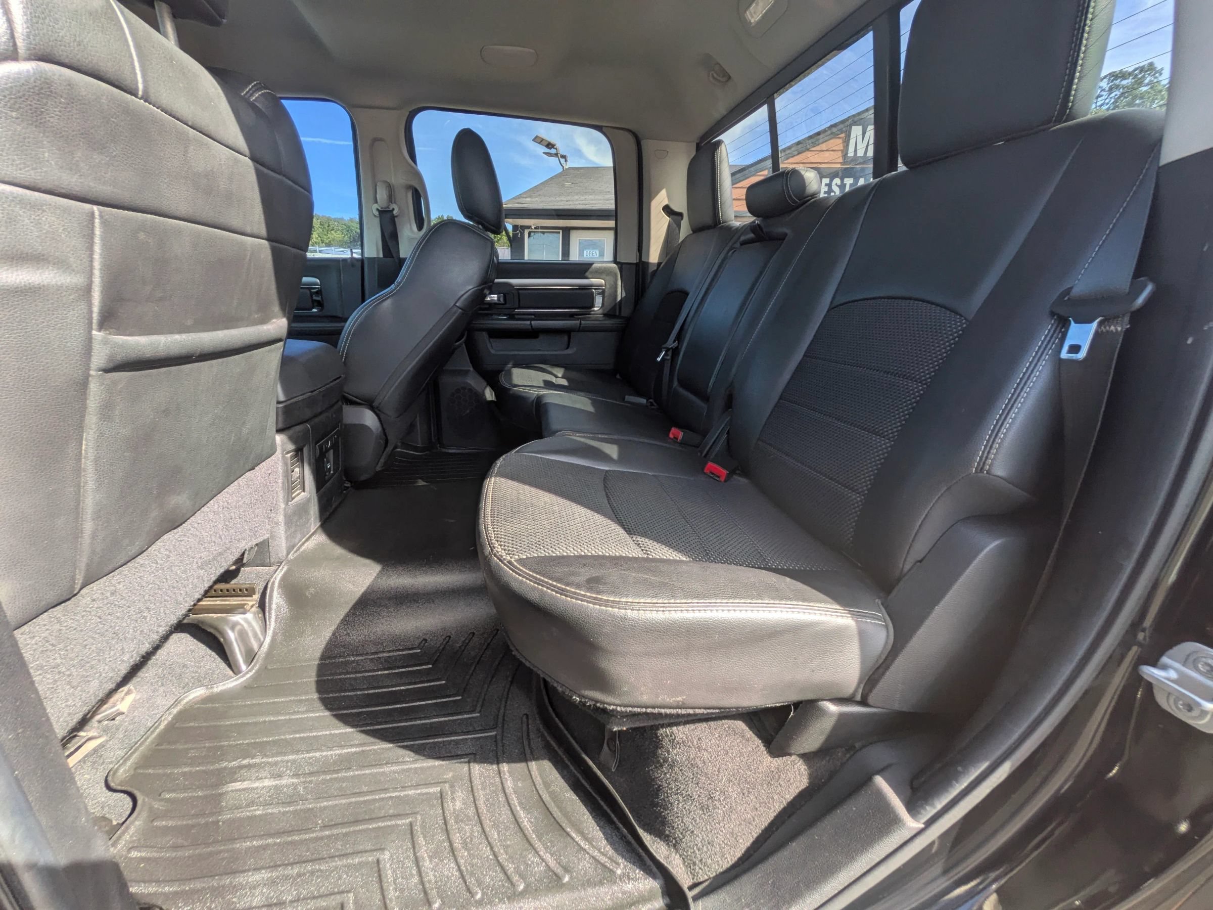 Used 2014 RAM 1500 Sport w/ Convenience Group AWD/4WD image 29