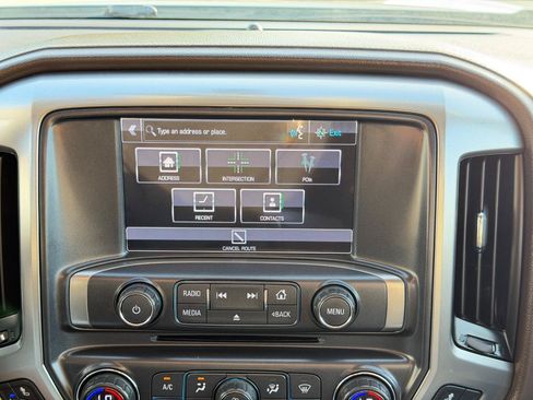 Used 2017 Chevrolet Silverado 1500 LTZ w/ Sport Package AWD/4WD image 66
