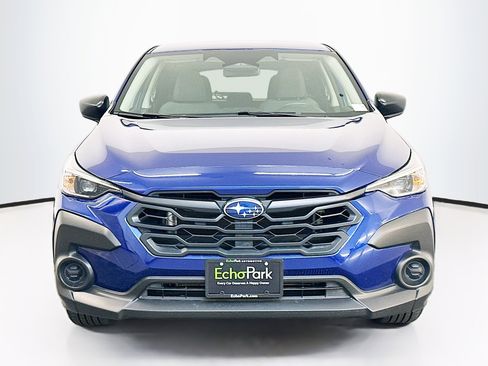 Used 2024 Subaru Crosstrek 2.0i AWD/4WD image 2