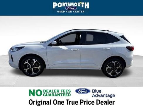 Certified 2023 Ford Escape ST-Line Select w/ Tech Pack #2 image 2