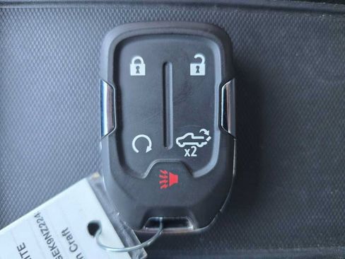 Used 2022 GMC Sierra 1500 Elevation AWD/4WD image 23