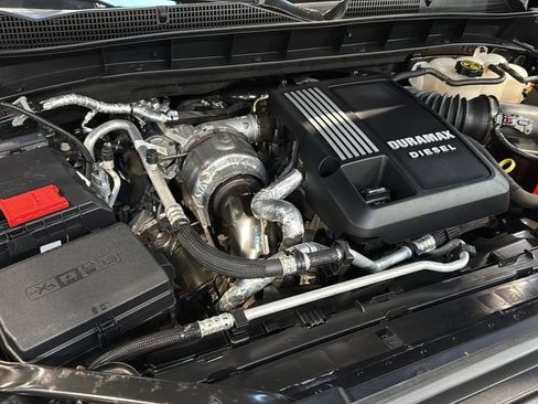 Used 2022 GMC Sierra 1500 AT4 w/ AT4 Premium Package AWD/4WD image 36