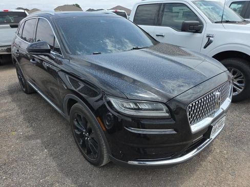 Used 2023 Lincoln Nautilus Reserve w/ Equipment Group 201A FWD image 2