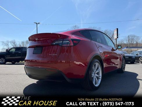 Used 2021 Tesla Model Y Long Range image 8