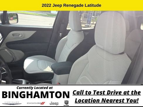 Used 2022 Jeep Renegade Latitude w/ Convenience Group AWD/4WD image 11