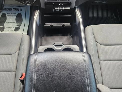 Used 2022 RAM 1500 Big Horn AWD/4WD image 31