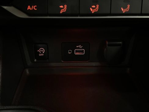 Used 2024 Nissan Sentra S image 25