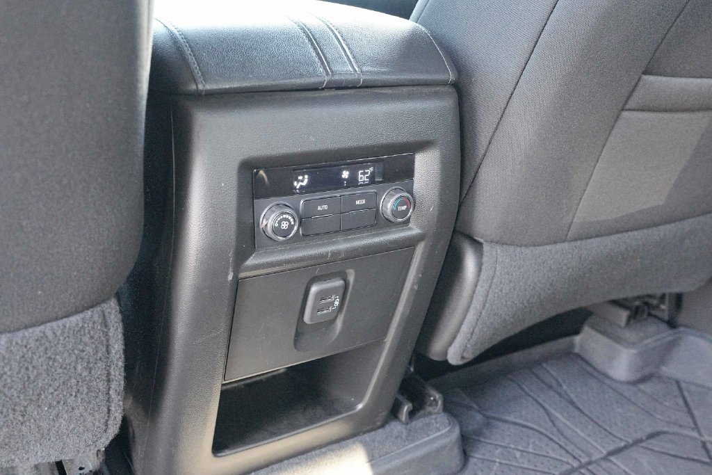 Used 2023 Chevrolet Traverse LT w/ LPO, Floor Liner Package AWD/4WD image 21
