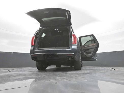 Used 2021 GMC Yukon Denali w/ Denali Premium Package RWD image 61
