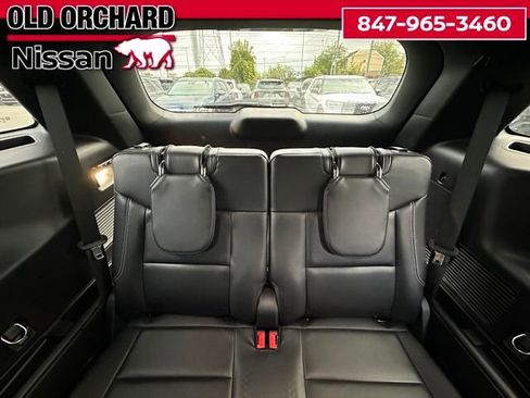 Used 2022 Ford Explorer ST w/ ST Street Pack image 13