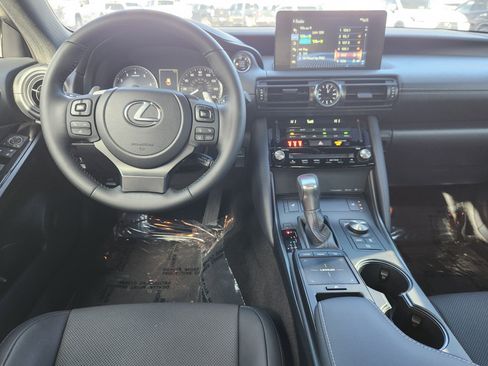 Used 2025 Lexus IS 300 F Sport image 16