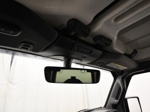 Used 2023 Jeep Wrangler Unlimited Sahara image 28