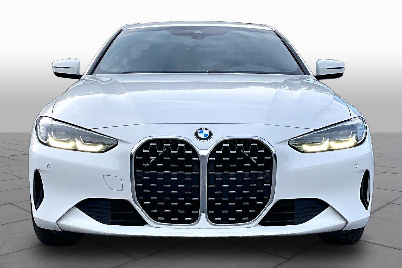 Used 2021 BMW 430i Coupe w/ Convenience Package RWD image 4