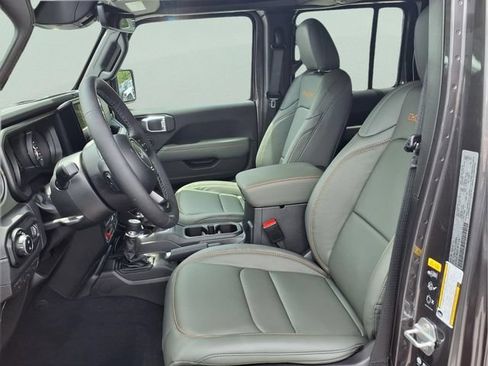 New 2026 Jeep Gladiator Mojave AWD/4WD image 14