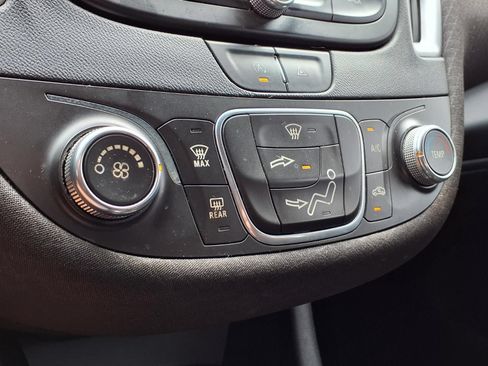 Used 2020 Chevrolet Malibu RS FWD image 26