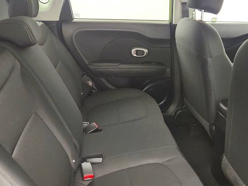 Used 2017 Kia Soul FWD image 22