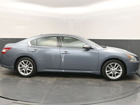 Used 2010 Nissan Maxima 3.5 SV w/ Premium Pkg image 8